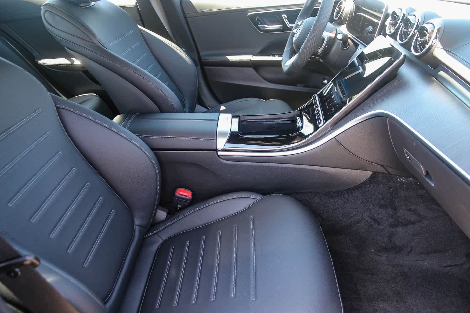New 2026 Graphite Grey Metallic Mercedes-Benz C 300 image 18