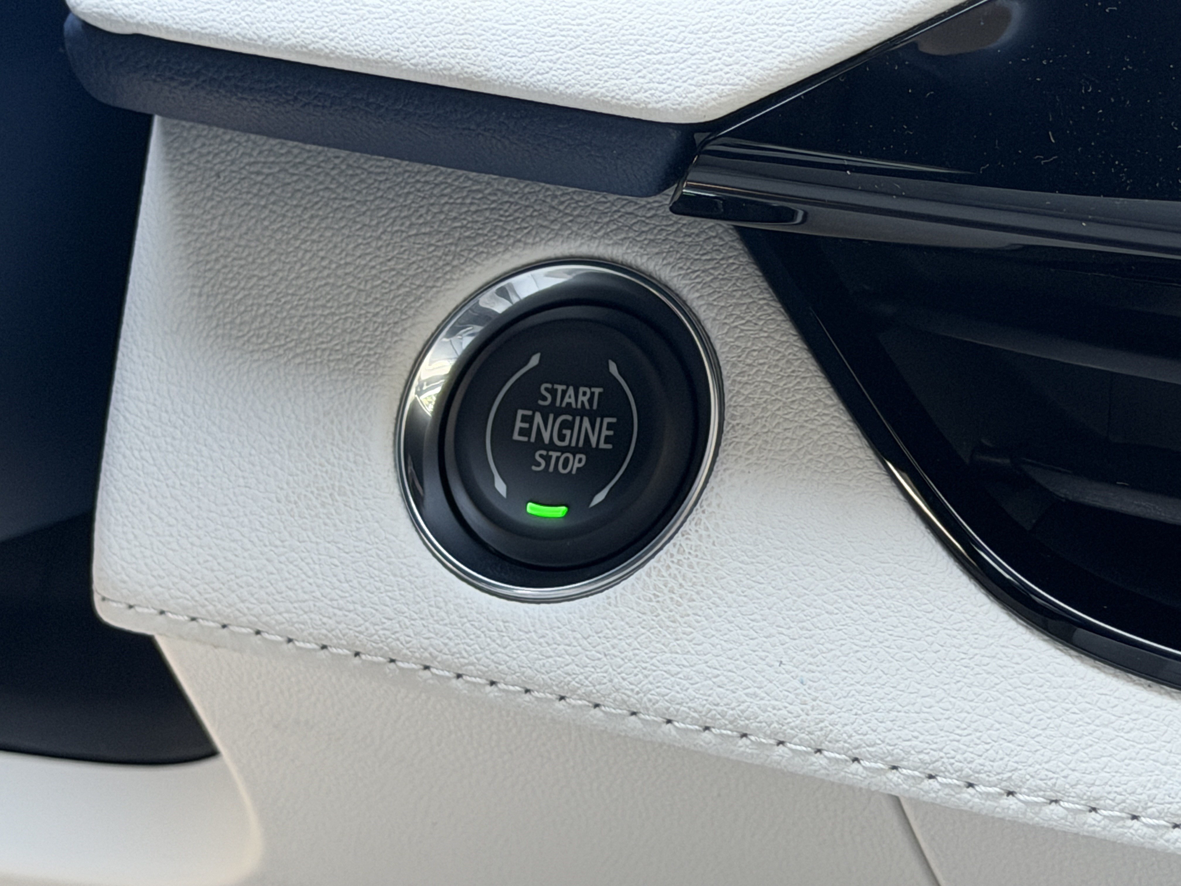 2026 Buick Enclave Avenir - Photo 38