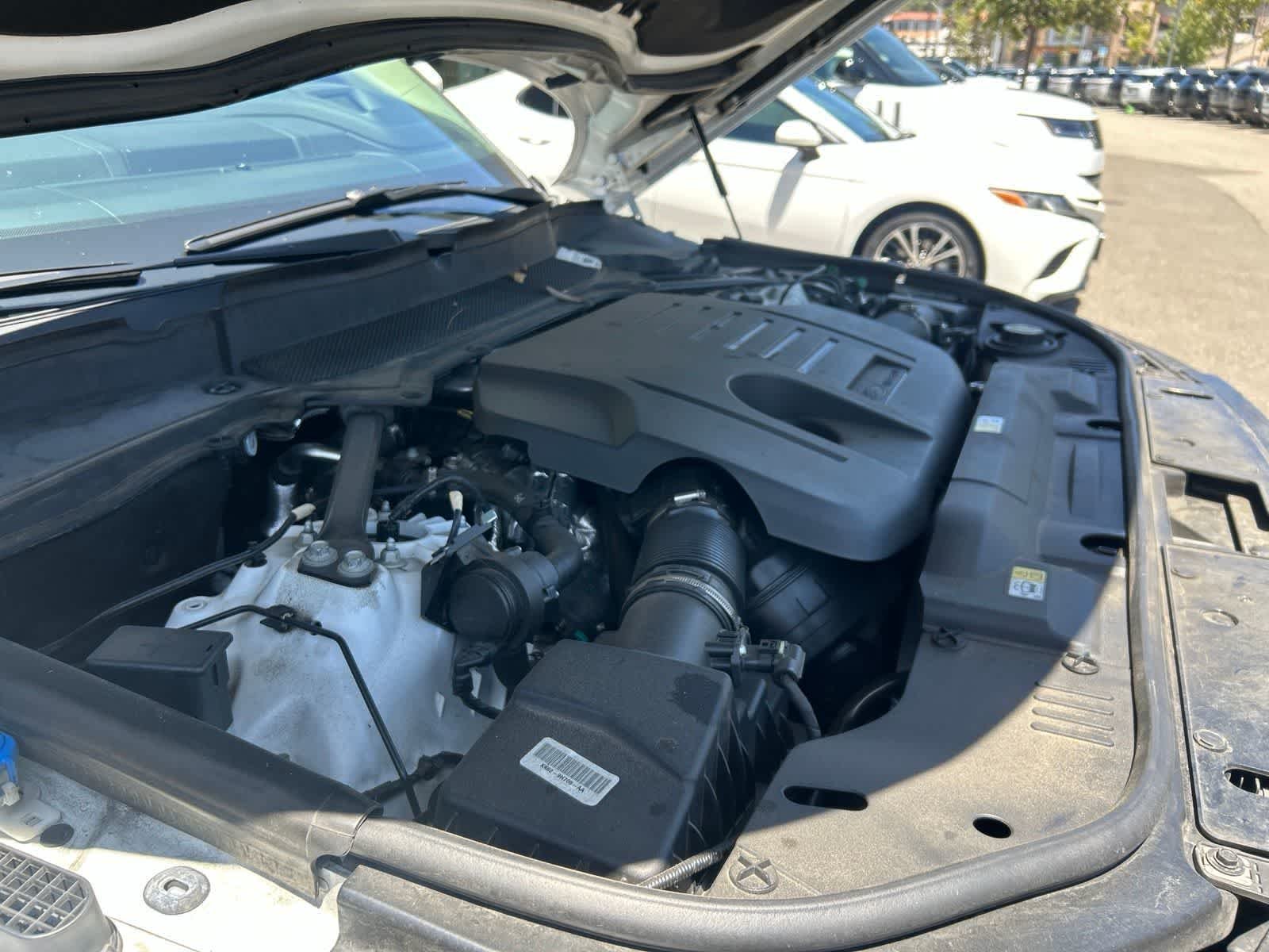 Used 2020  Land Rover HSE image 20