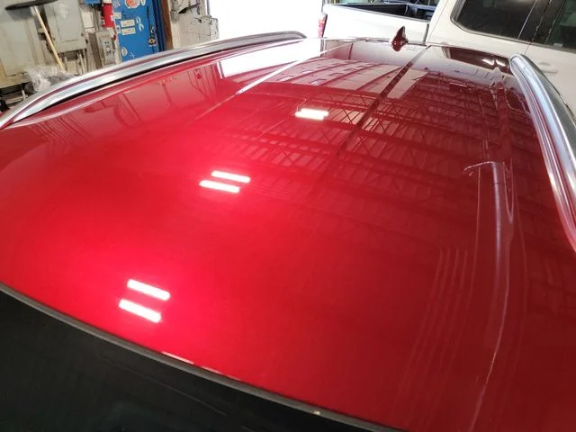Used 2023 Red Buick Essence image 31