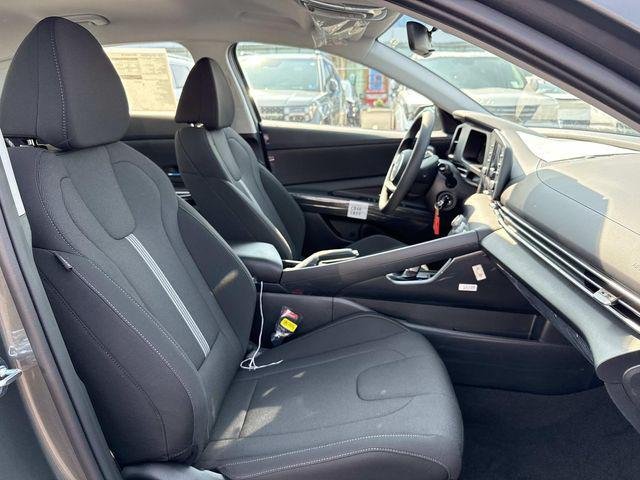 New 2026 Gray Hyundai SE image 15