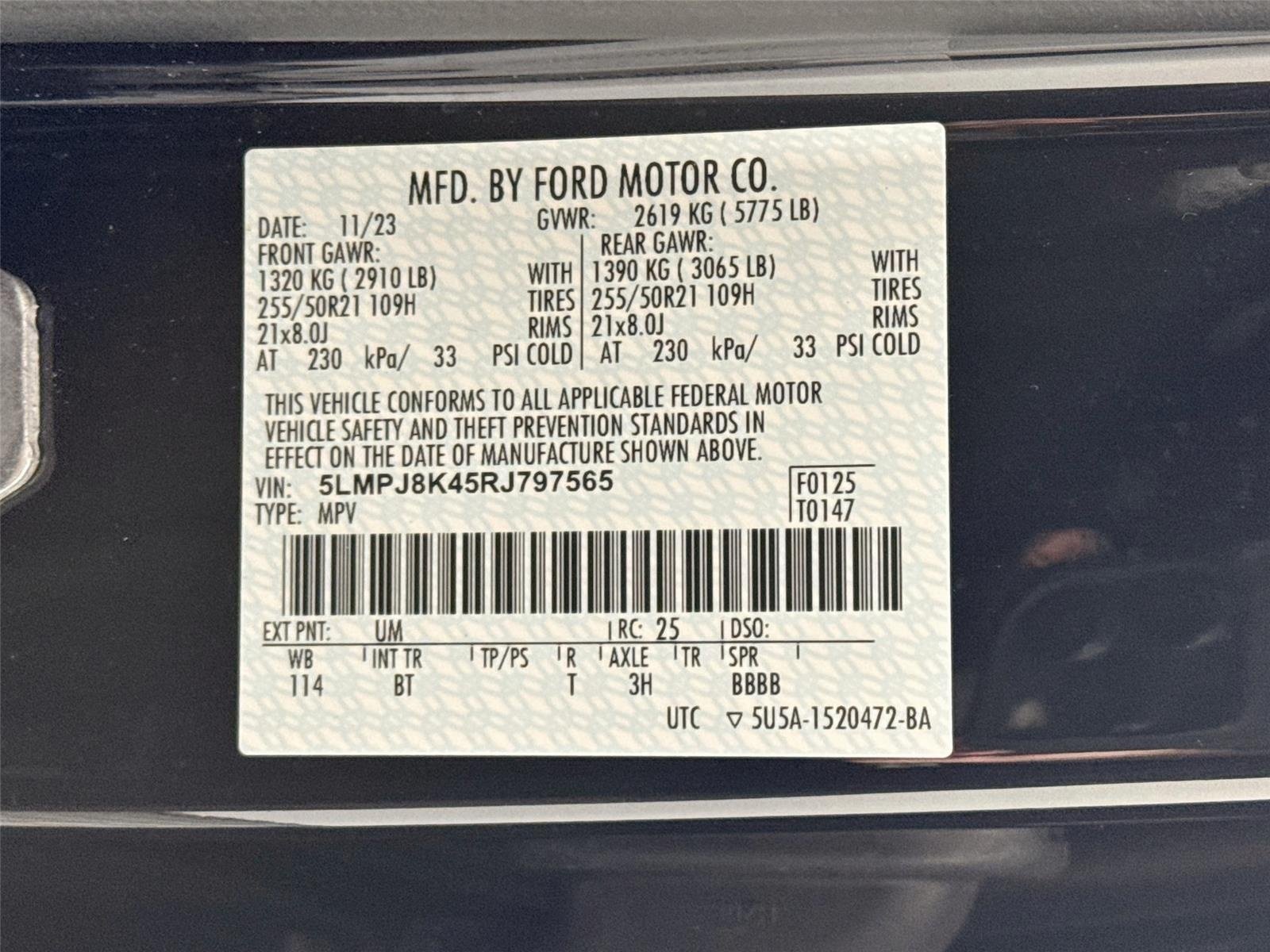 Used 2024 Black Metallic Lincoln Reserve image 31