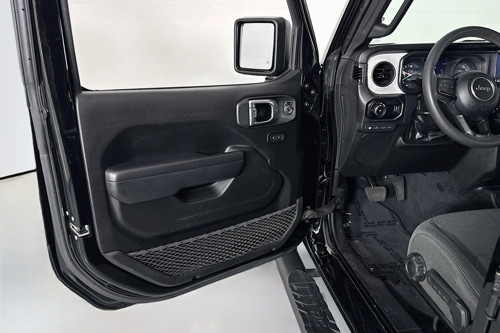 Used 2024 BLACK Jeep Sport S 4XE image 21