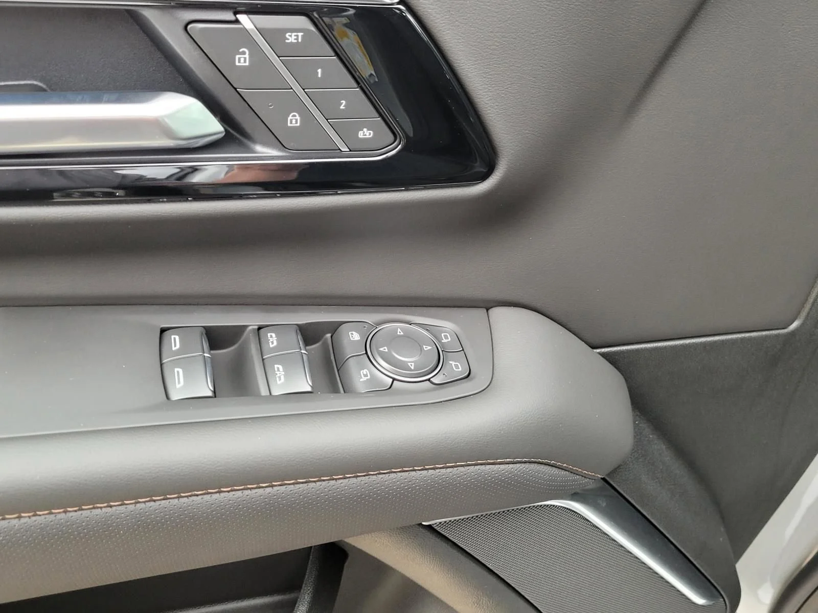 2026 Chevrolet Tahoe High Country - Photo 16