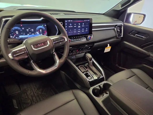 New 2026 Sterling Metallic GMC Elevation image 16