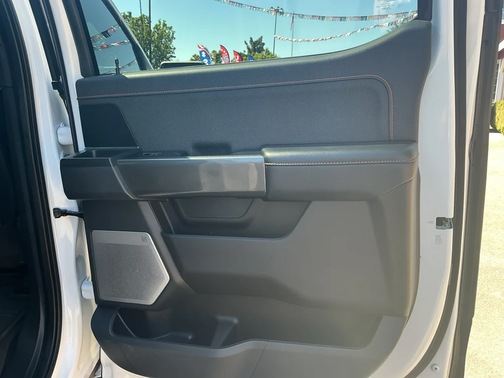 Used 2023 OXFORD WHITE Ford Tremor image 16