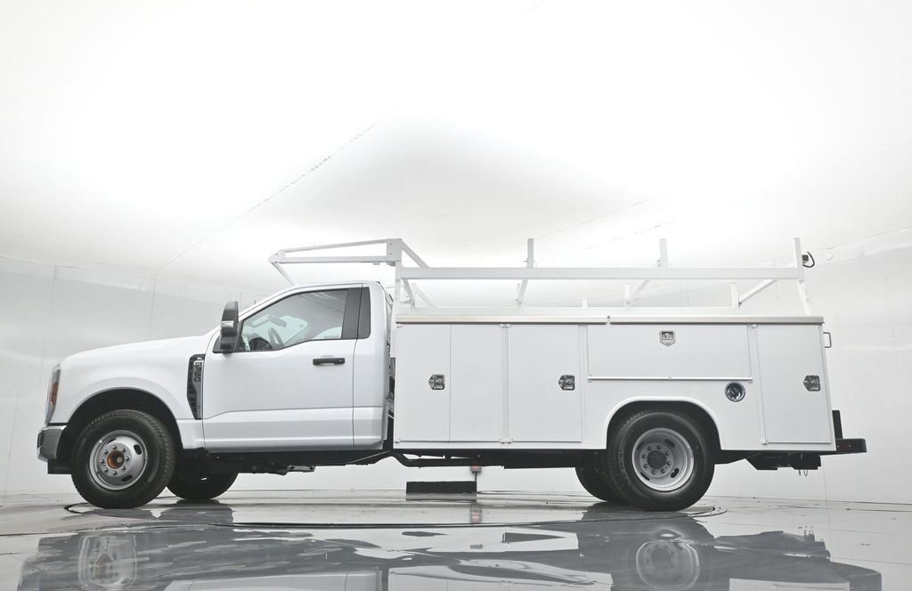 New 2026 Oxford White Ford XL image 52