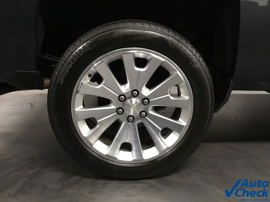 Used 2018 Gray Chevrolet LTZ image 24
