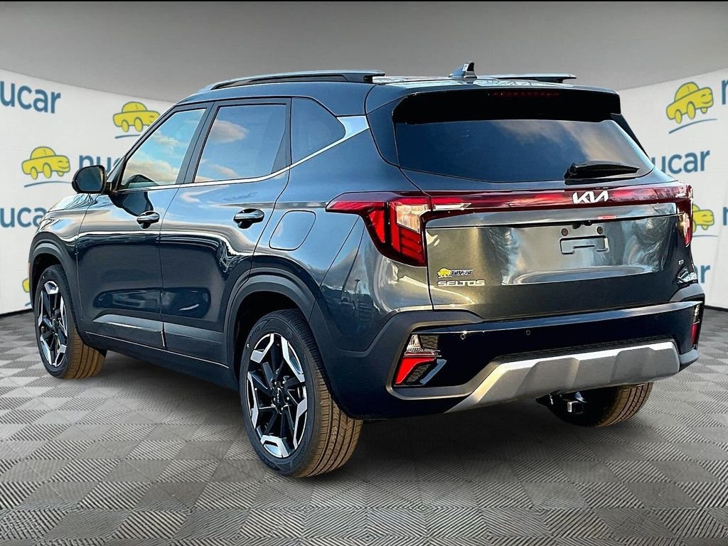 Used 2026 Gravity Gray Kia SX image 5