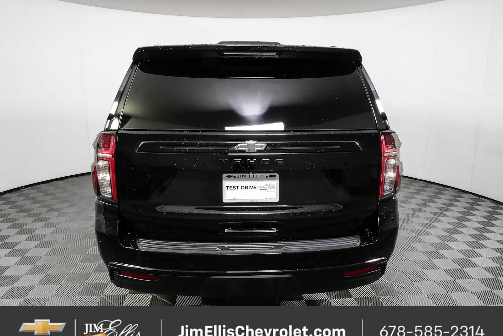 Certified Used 2023 Black Chevrolet Z71 image 28