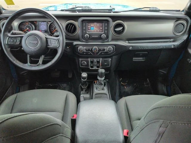 Certified Used 2020 Bikini Pearlcoat Jeep Unlimited Sport S image 15