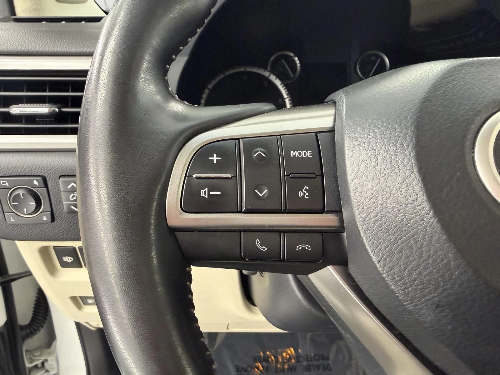 Certified Used 2023 Eminent White Pearl Lexus GX 460 Premium image 16
