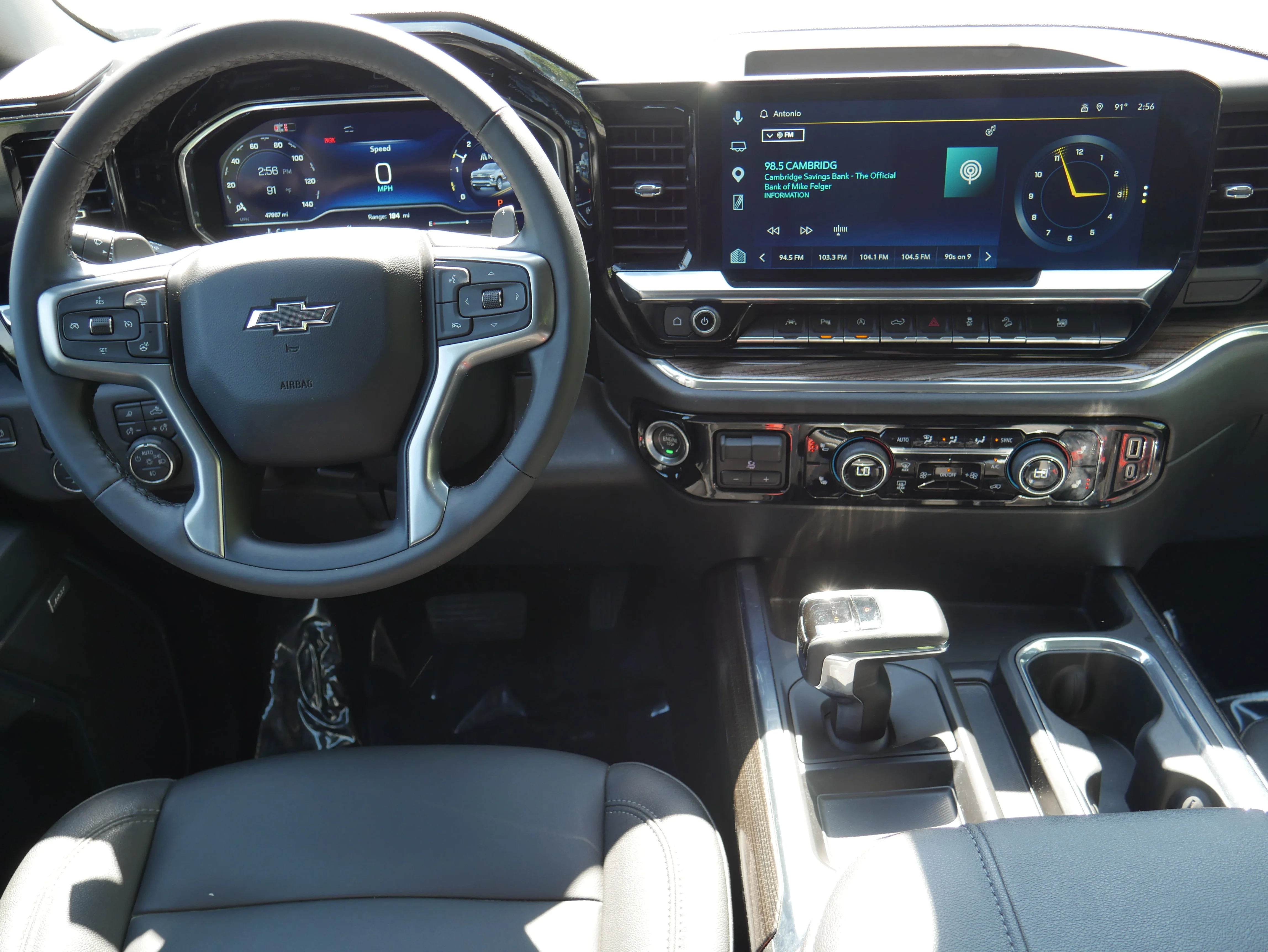 2024 Chevrolet Silverado 1500 RST - Photo 16