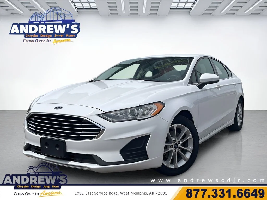 2020 Ford Fusion SE FWD's photo