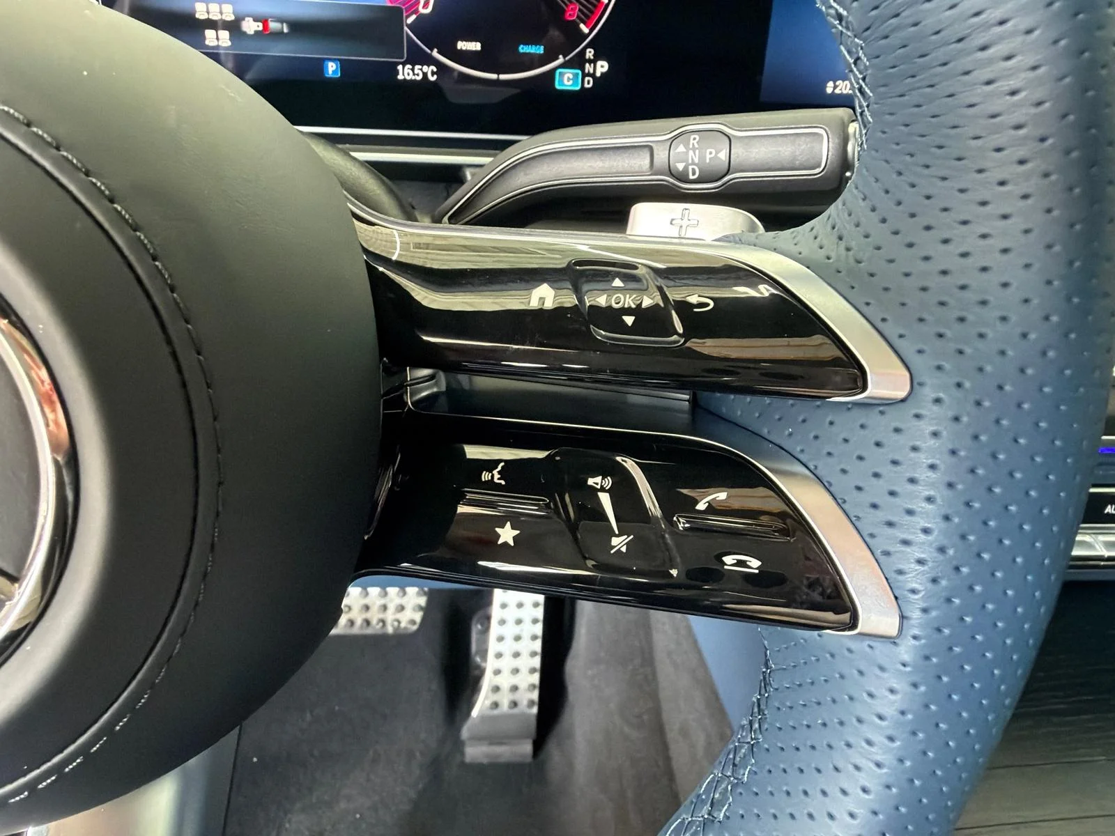 New 2026 White Mercedes-Benz Gls 450 4matic Suv image 18