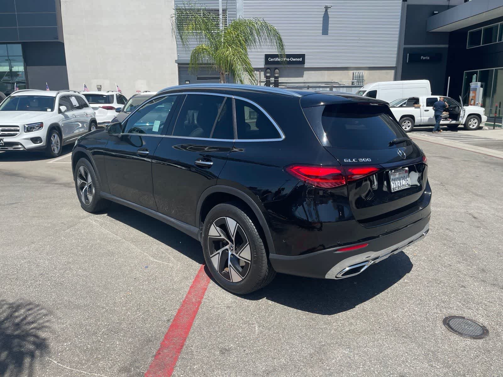 Certified Used 2024 Black Mercedes-Benz GLC 300 image 4