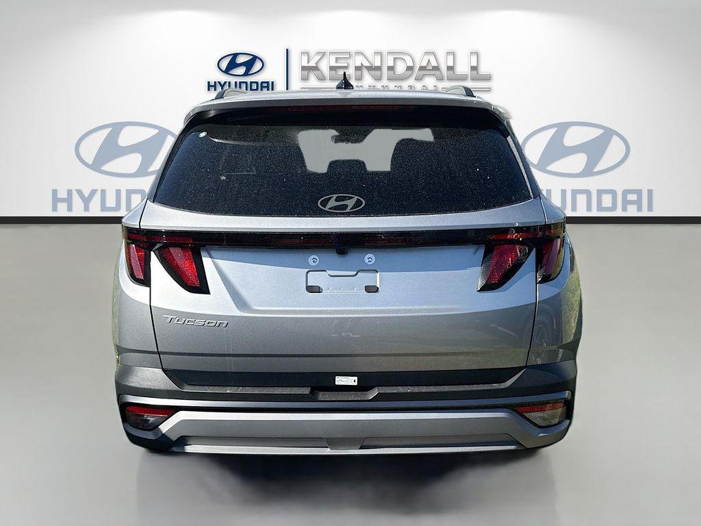 New 2026 Shimmering Silver Hyundai SEL FWD image 5