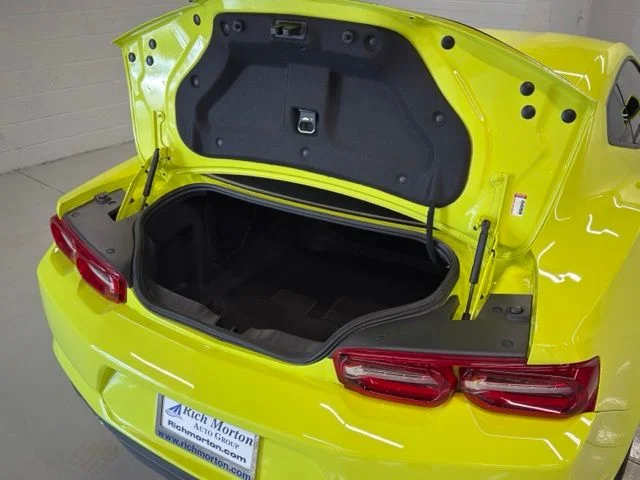 Used 2021  Chevrolet LT1 image 17