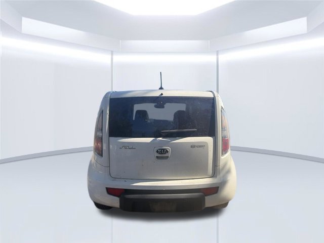 Used 2010 White Kia Plus image 7