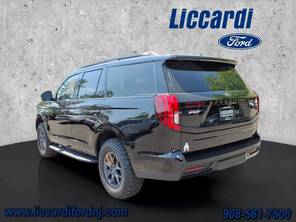 Certified Used 2025 Black Ford Tremor image 4