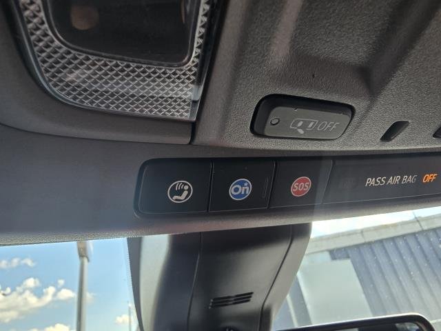 Used 2022 Shadow Gray Metallic CHEVROLET CUSTOM image 19