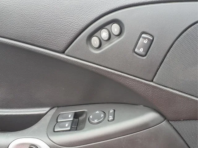 Used 2007 Victory Red Chevrolet Y image 14