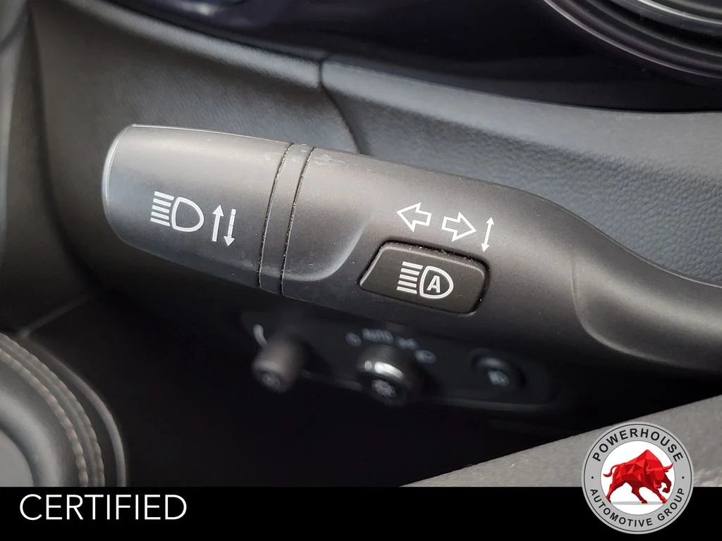 Used 2021 Gray Buick Preferred image 30