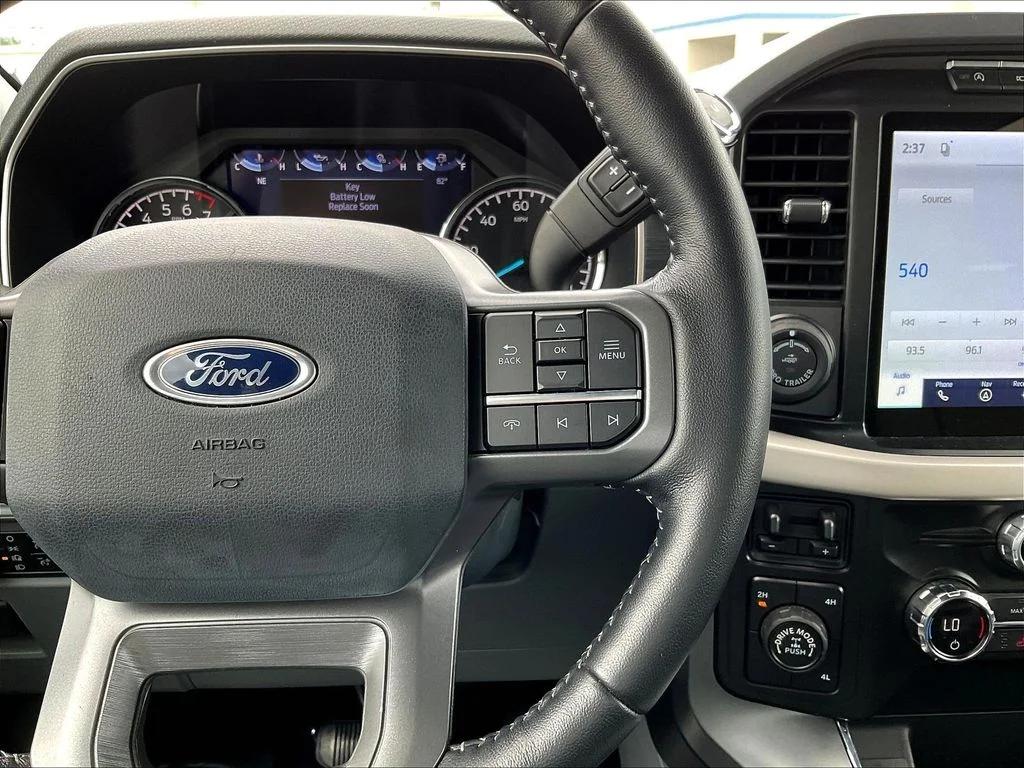 Certified Used 2021 Velocity Blue Metallic Ford XLT image 14