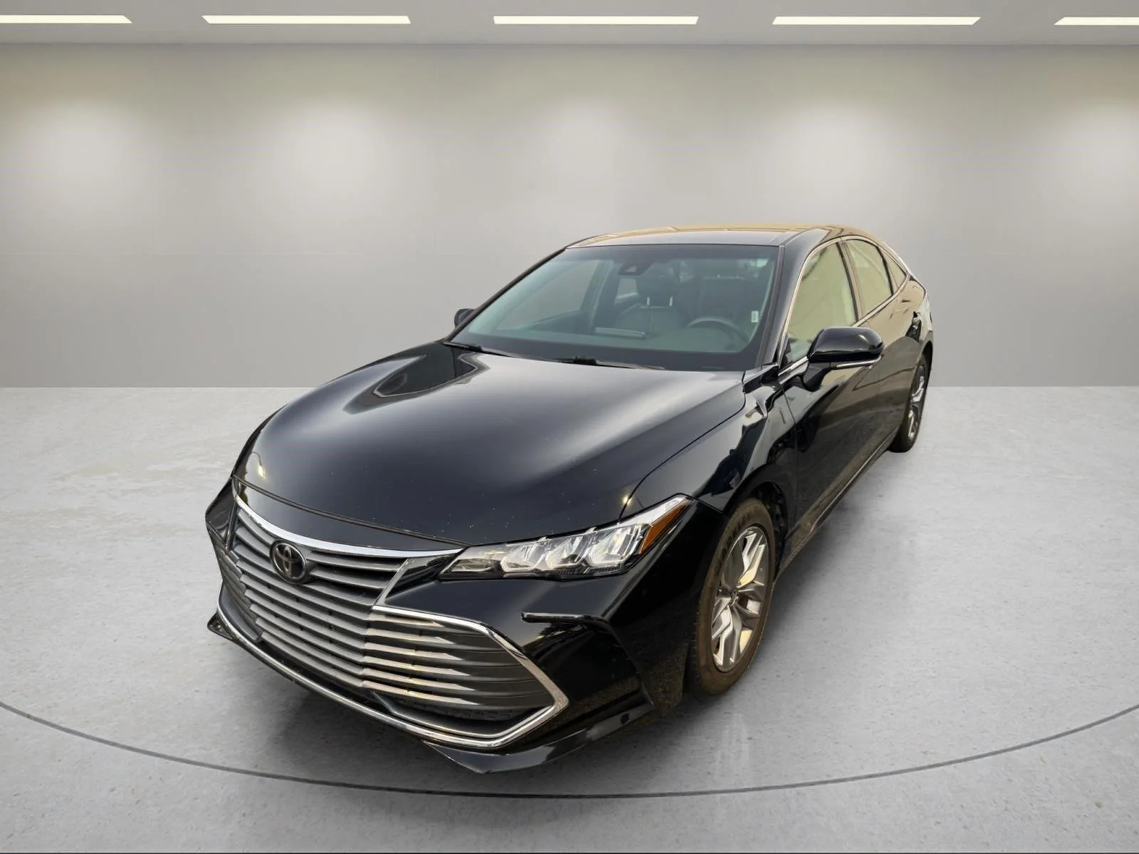 Used 2022 Midnight Black Metallic Toyota XLE image 23