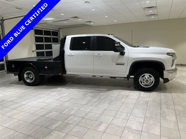 2022 Chevrolet Silverado 3500HD LT photo 4