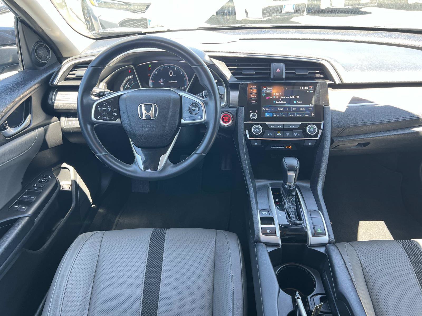 2021 Honda Civic EX-L - Photo 8