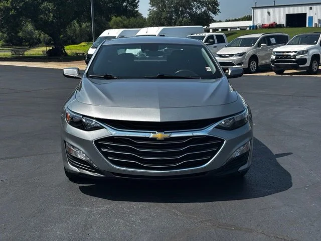 Used 2023 Gray Chevrolet LT image 2