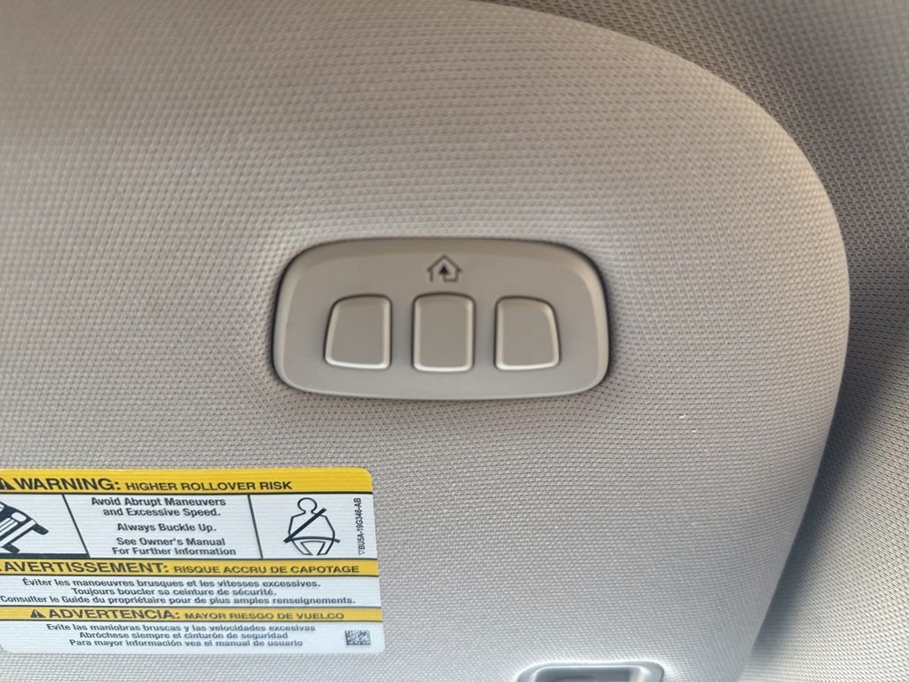 Used 2023 White Ford XLT image 46