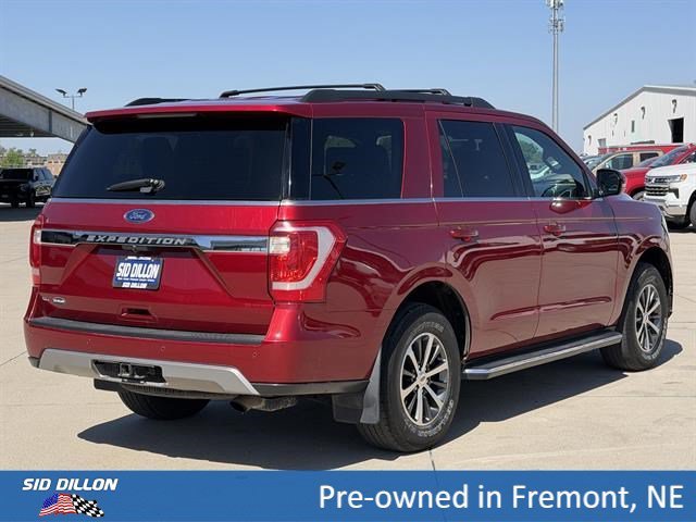 Used 2019 Ruby Red Metallic Tinted Clearcoat Ford XLT image 4