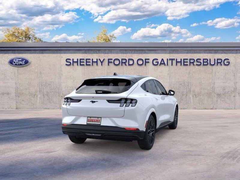 New 2026 Star White Metallic Tri-coat Ford Premium image 8