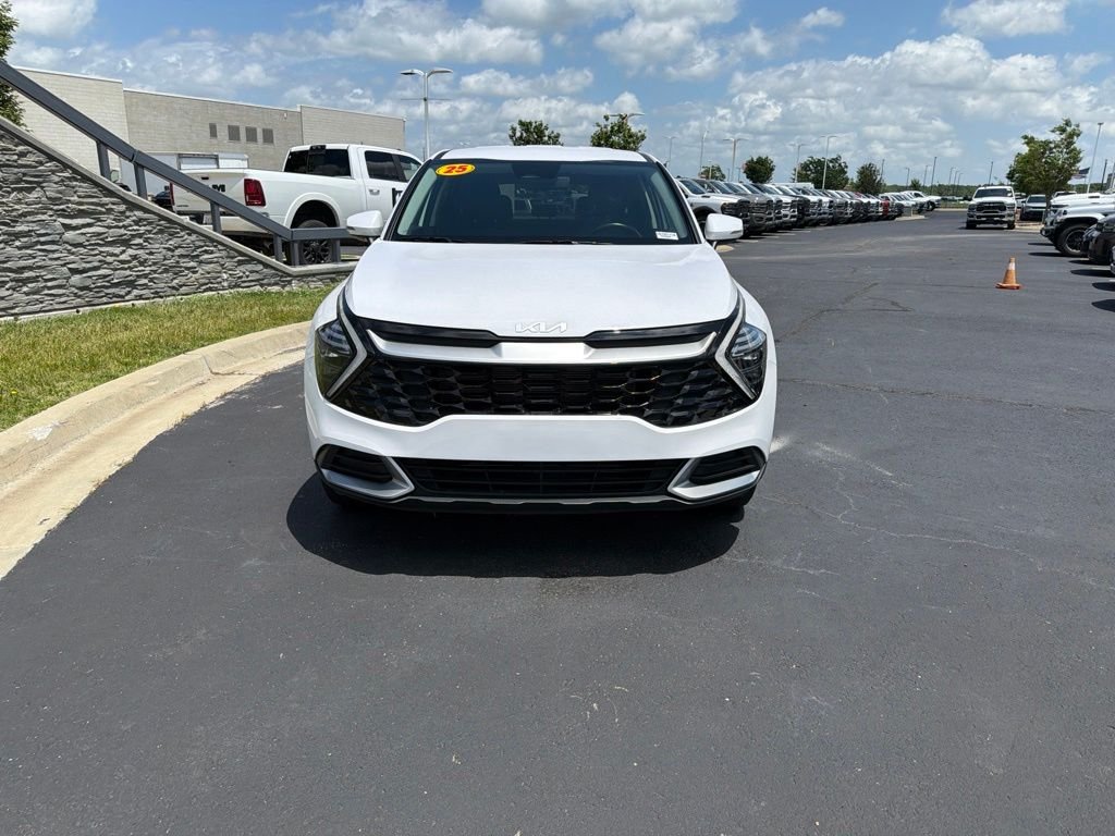 Used 2025 Kia Sportage EX with VIN 5XYK33DF1SG239098 for sale in Kansas City