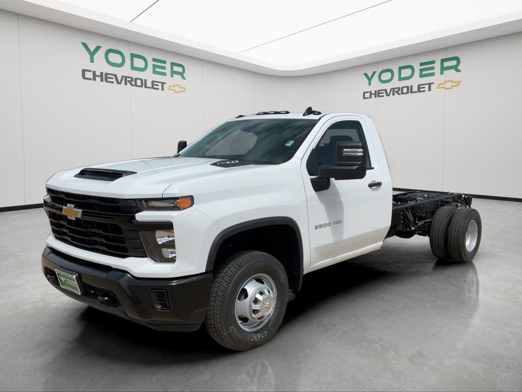 New 2026 Summit White Chevrolet Work Truck image 40