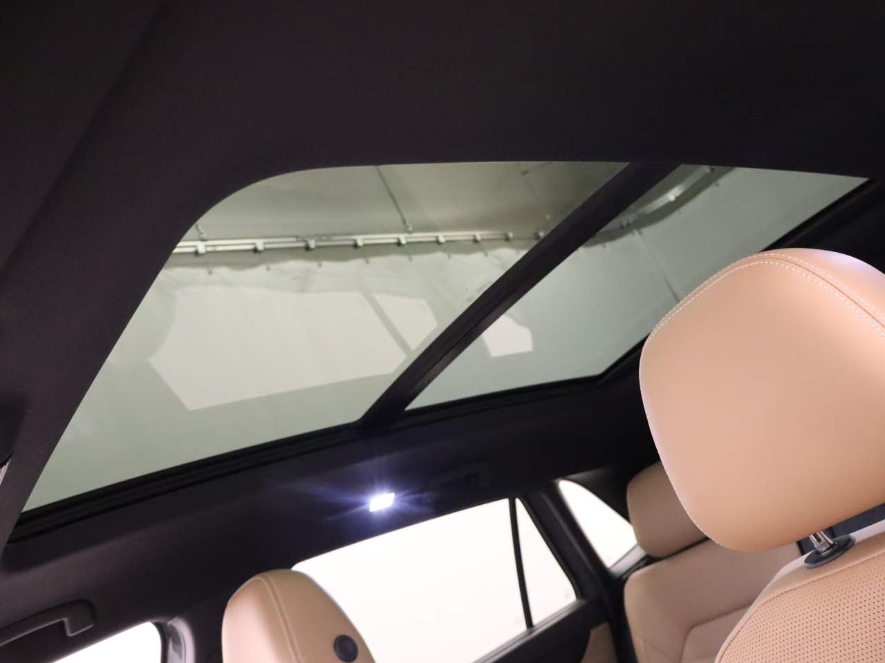 2026 Volkswagen Atlas Cross Sport SEL - Photo 17