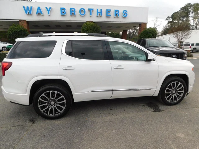 2022 GMC Acadia FWD 4DR DENALI