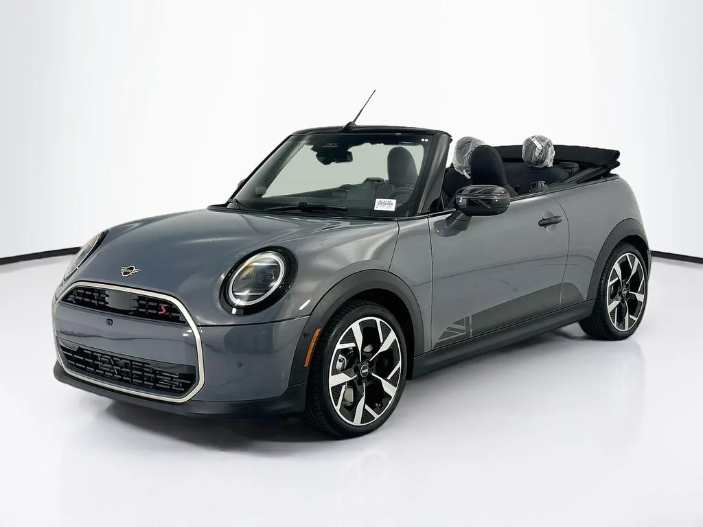 New 2026 Copper Grey Metallic MINI Iconic image 1