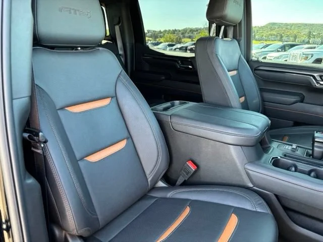Used 2025 Onyx Black GMC AT4 image 24