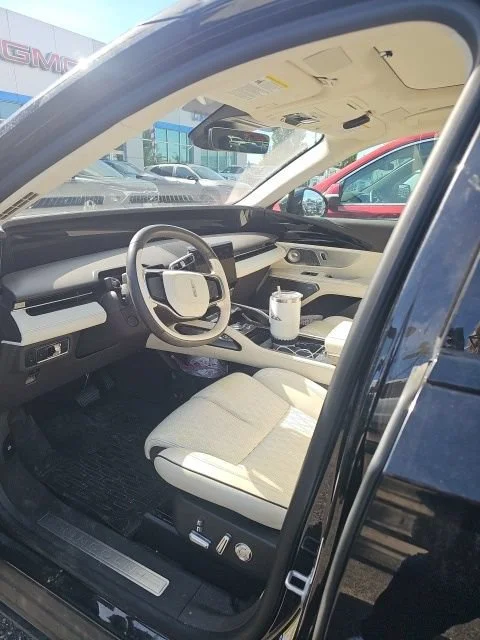 Used 2025 Black Lincoln Black Label image 2