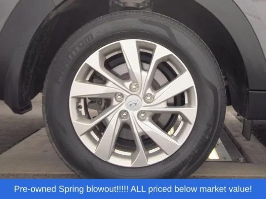 Used 2020 Gray Hyundai Value image 11