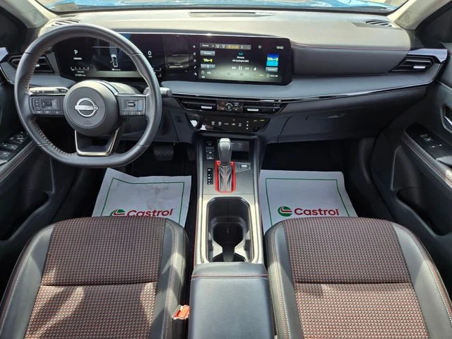 Used 2025 White Nissan SR image 15