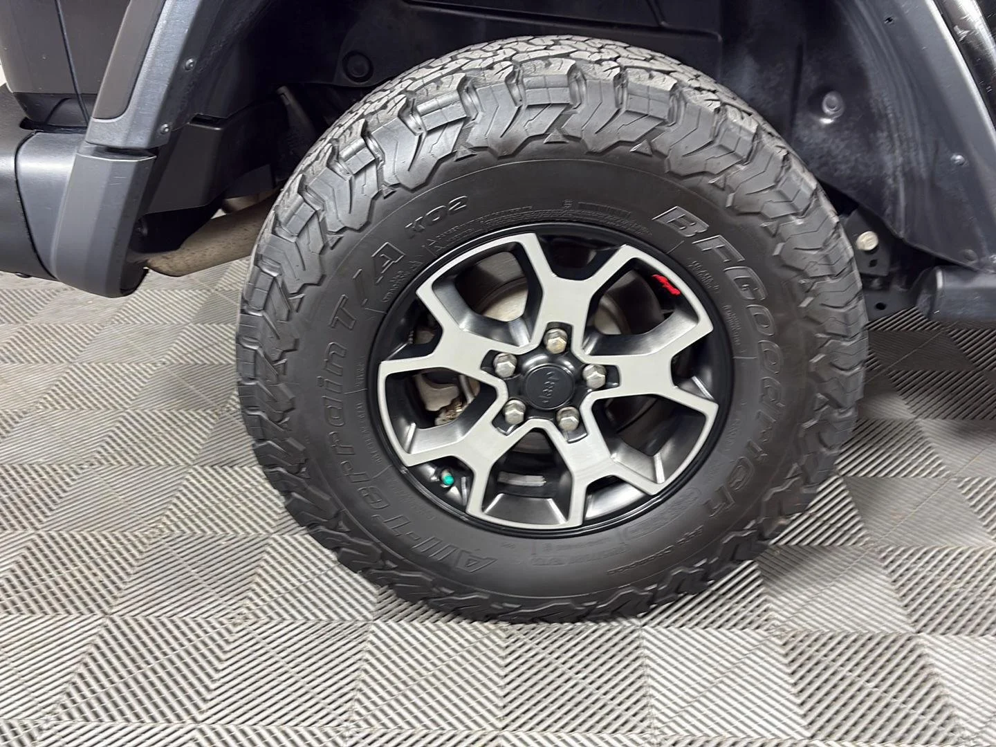 Used 2019 Black Clearcoat Jeep Rubicon image 14
