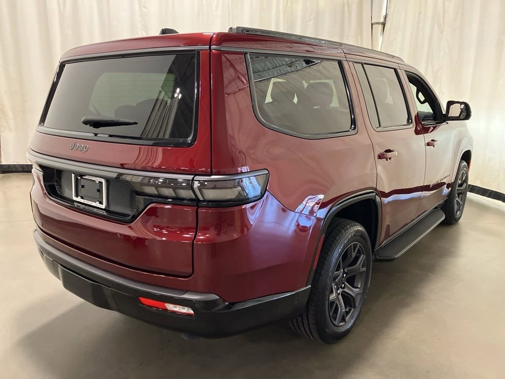 New 2026 Velvet Red Pearl-Coat Exterior Paint Jeep Limited Altitude image 28