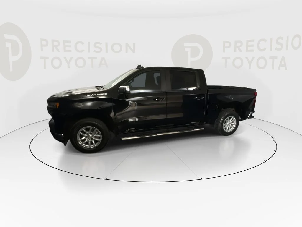 Used 2021 Black Chevrolet LT image 9
