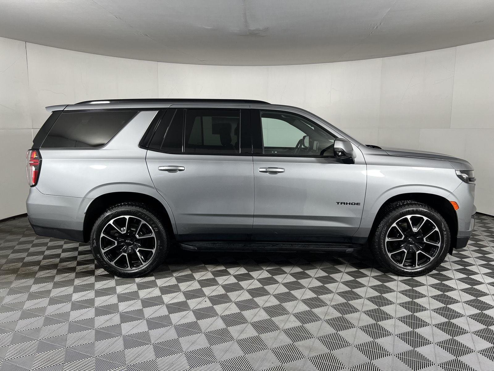Used 2023 Sterling Gray Metallic Chevrolet RST image 24