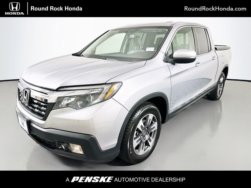 2019 Honda Ridgeline RTL-T's photo