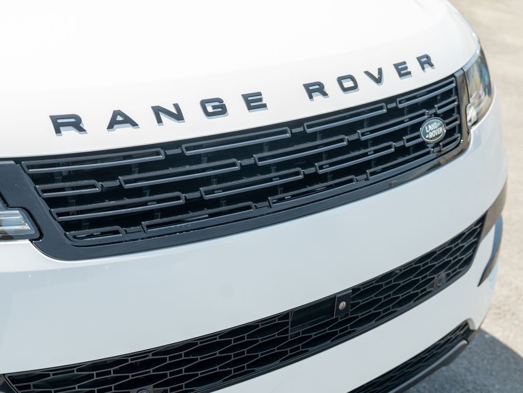 New 2026 Fuji White Land Rover SE image 15